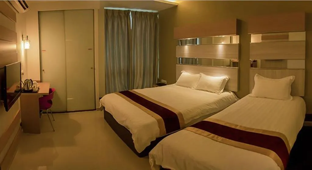 Avantgarde Hotel Johor Bahru 2*,